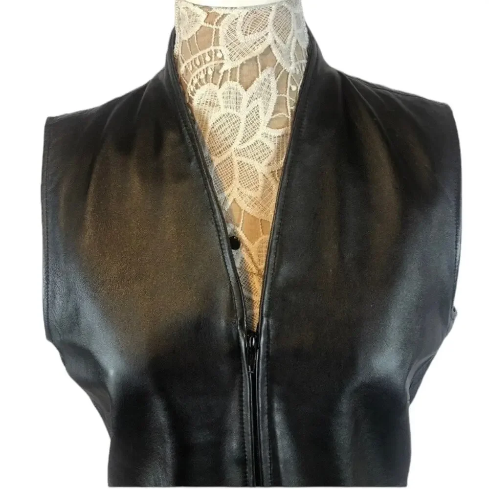 Vintage Mixit lambskin black leather lined V neck vest, zipper closing size 12T